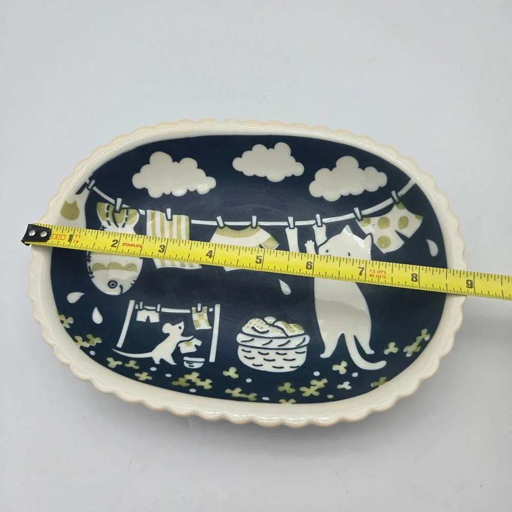 Miya Ceramic Oval Bowl Cat Mouse Doing Laundry Decorative Cute K Factory Japan